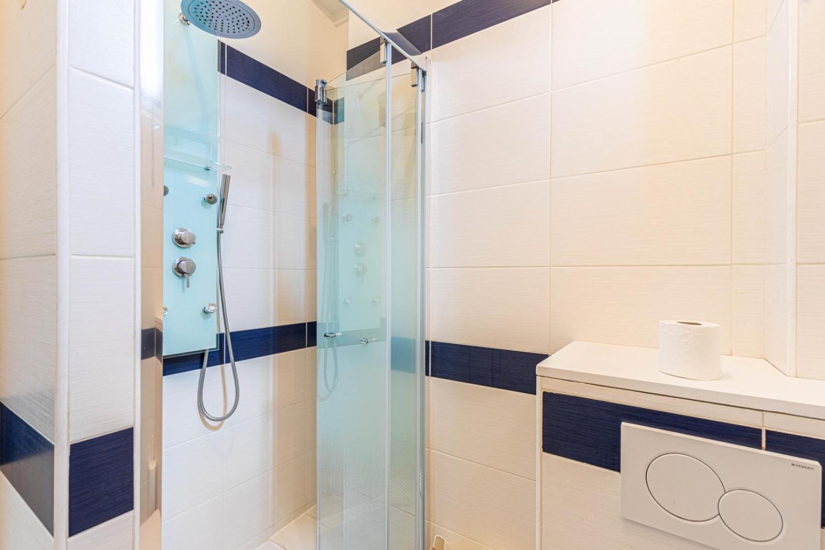 Guestready - Apt Moderne - Direct Champs Elysees Apartman Clichy Kültér fotó