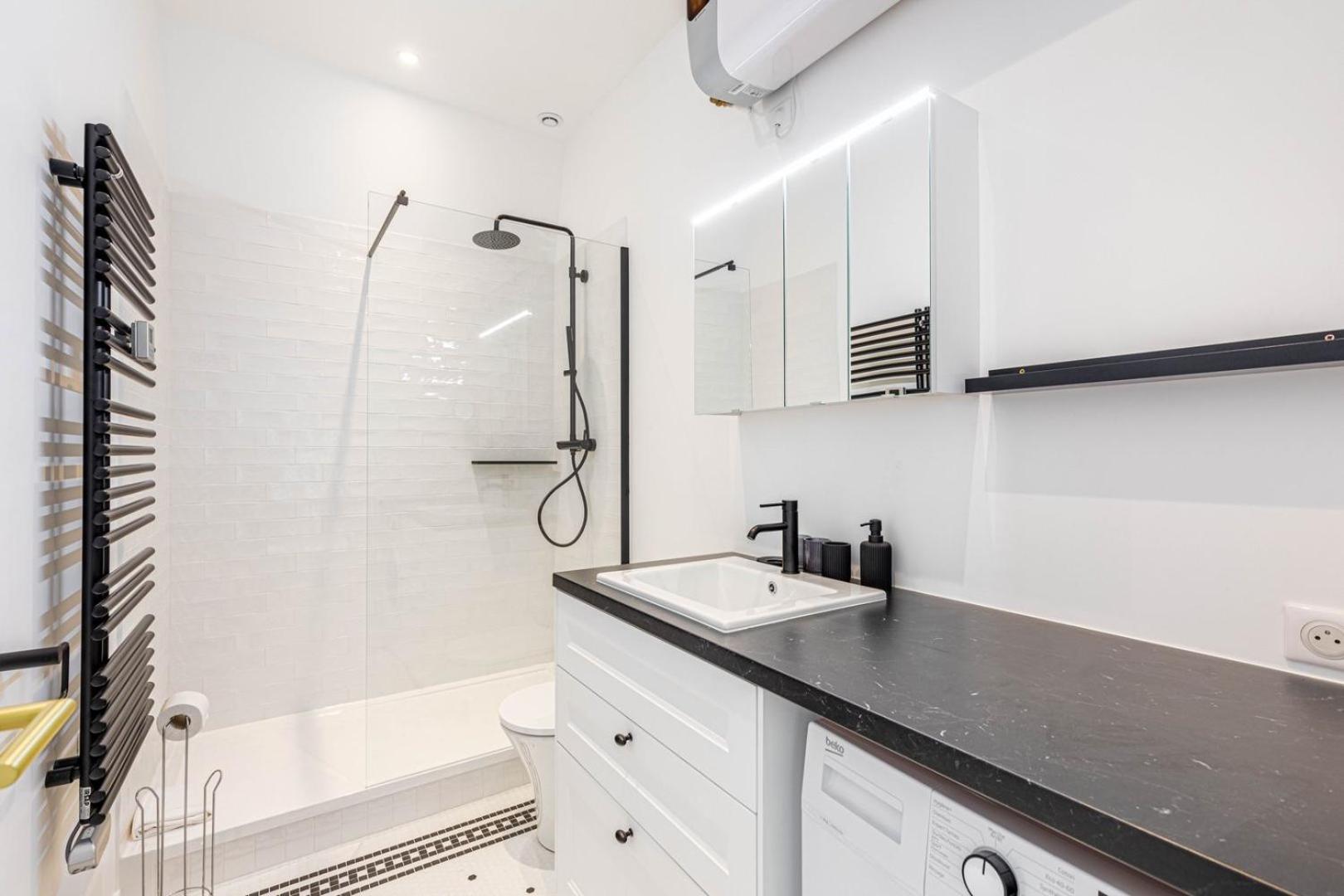 Guestready - Apt Moderne - Direct Champs Elysees Apartman Clichy Kültér fotó